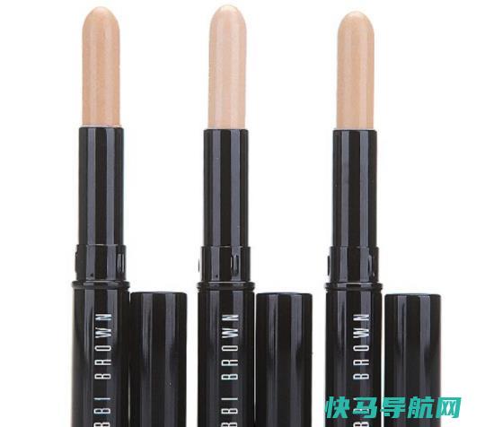遮瑕笔遮瑕膏哪一个好用 遮瑕笔局部点涂效果很好