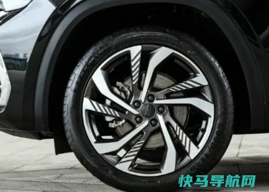 轮胎磨损到什么程度更换？轮胎上红色点是什么